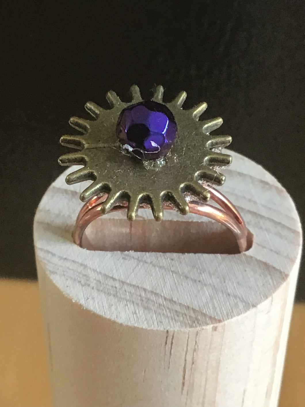 Purple cog