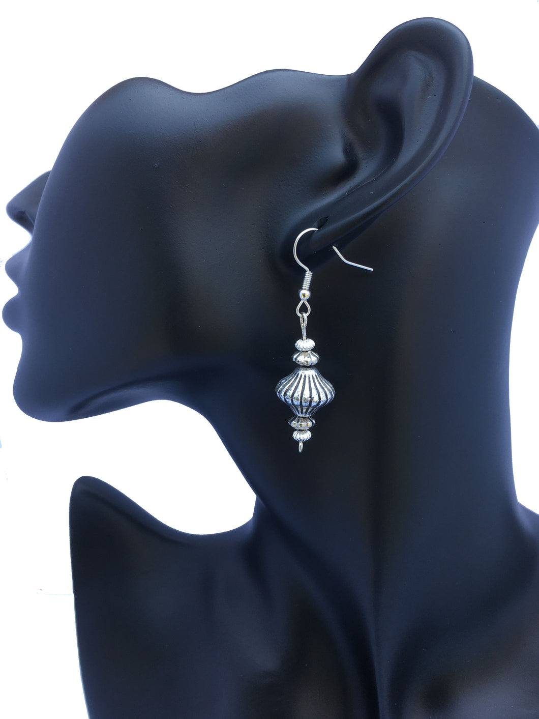 drop earrings